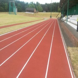 Cleaning Running Tracks in High Green 12